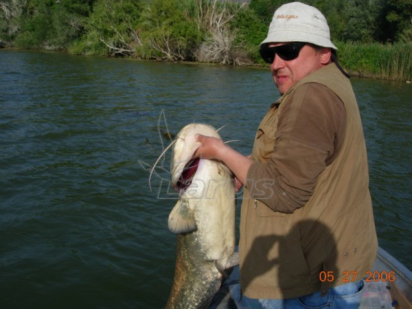 Hiszpania. Rzeka Segre, 2006 rok.